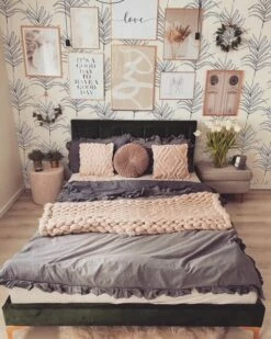 Velvet Bed Green LIMOUX Various Sizes -Cheap Bed Linings Store undef src sa picid 797835 type whitesh image