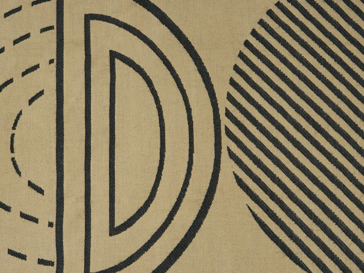 Blanket 130 X 170 Cm Beige And Black THUMKI - Image 5