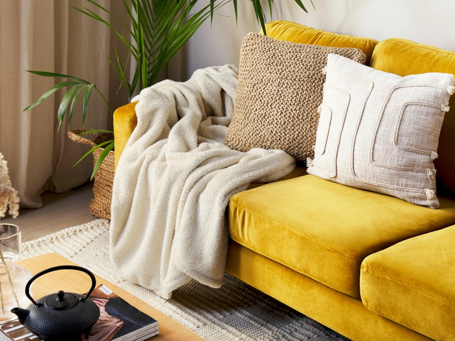 Blanket 125 X 150 Cm Beige NAMDU 2 Blanket 125 X 150 Cm Beige NAMDU - Image 2