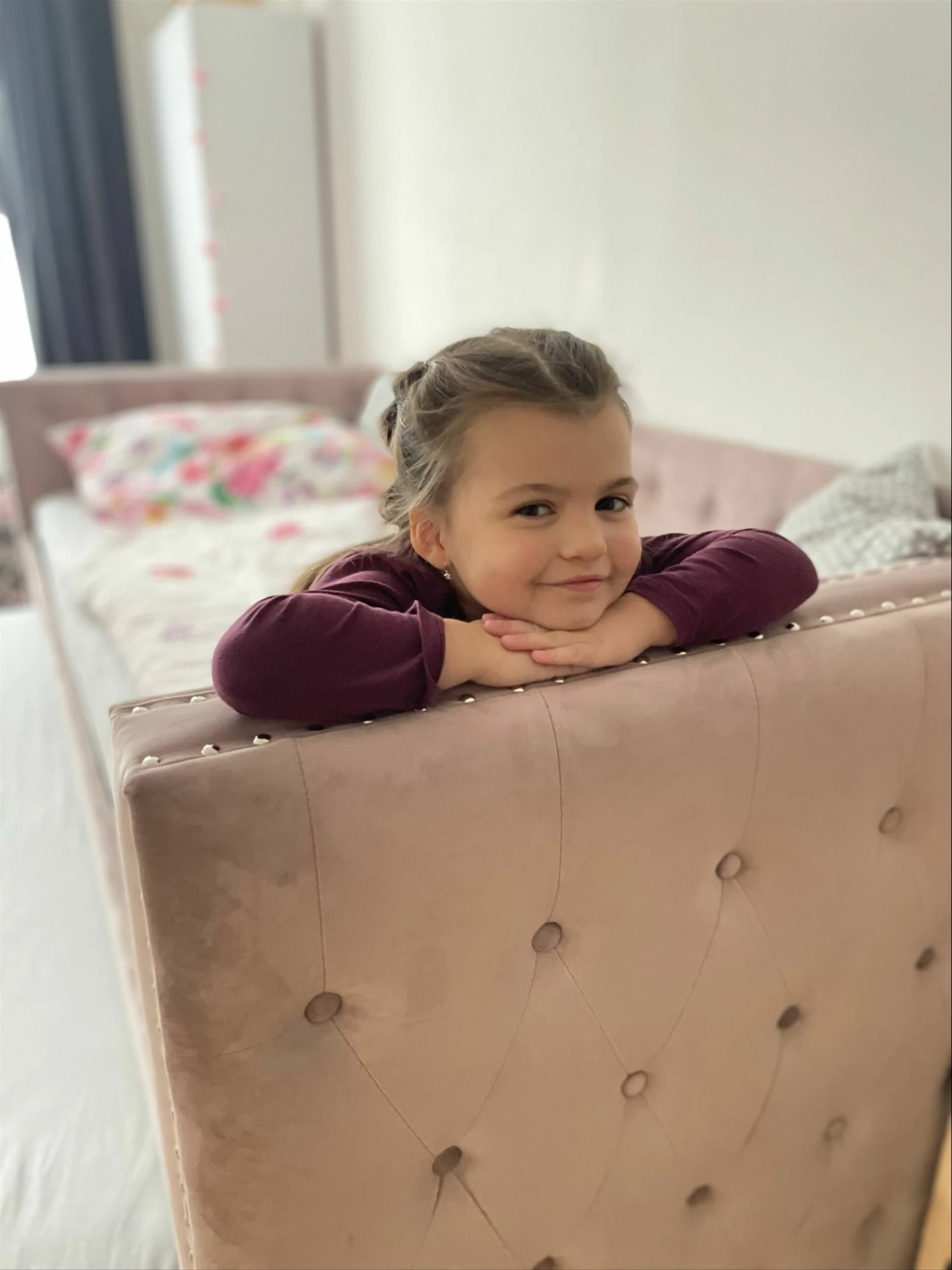 Velvet EU Single Trundle Bed Pink GASSIN 3 Velvet EU Single Trundle Bed Pink GASSIN - Image 3