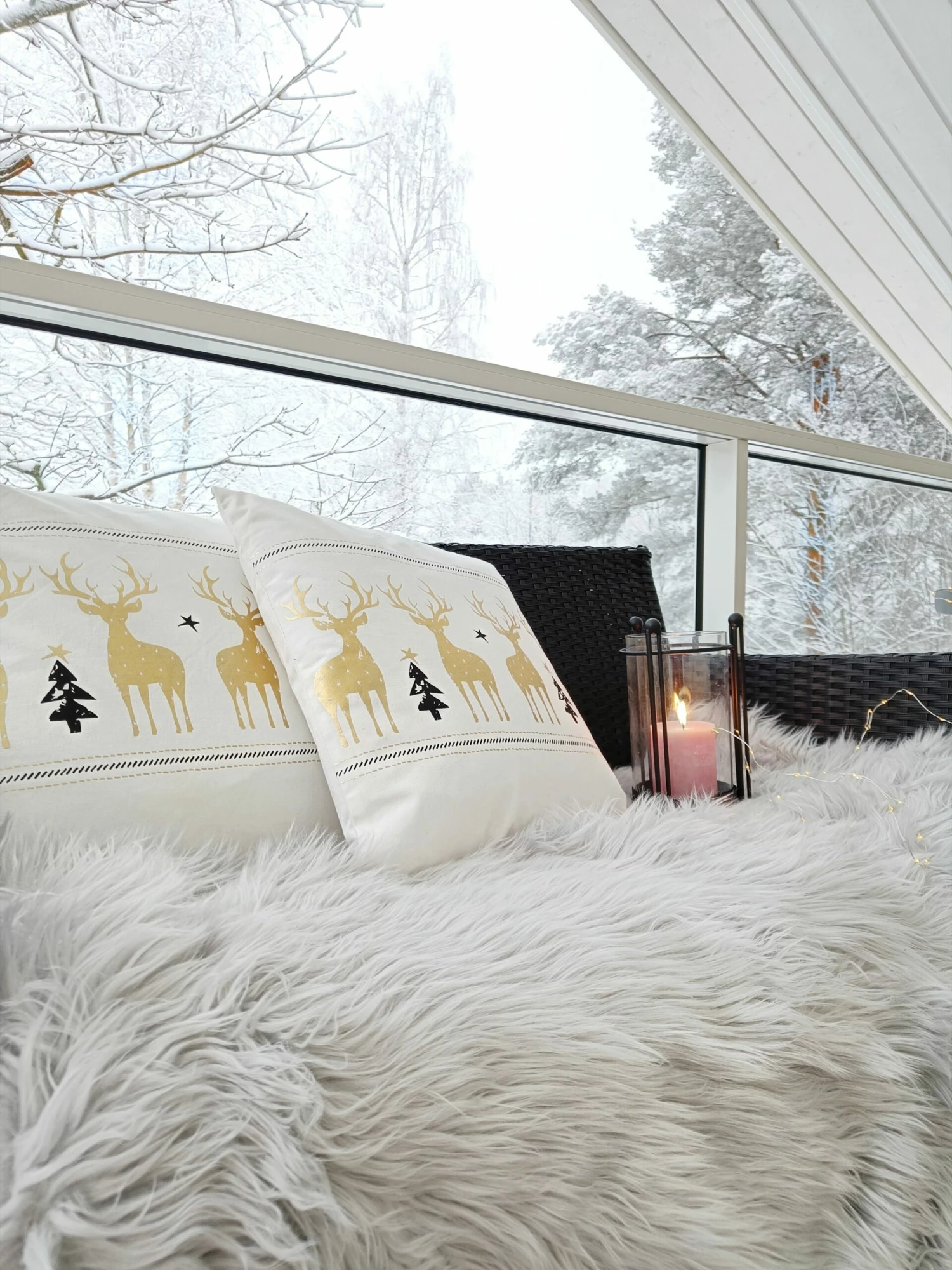 Faux Fur Bedspread Light Grey DELICE Various Sizes - Image 6